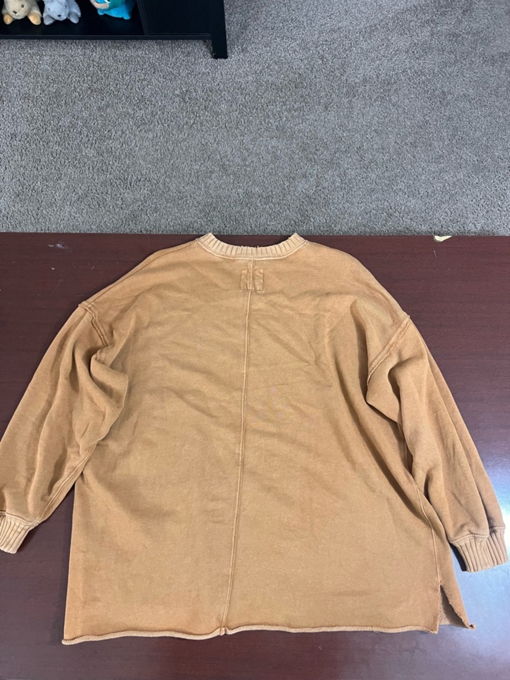 aerie distressed Crewneck Sweater in Tan - Picture 3 of 3